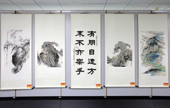 日本人早餐都吃些什么?为什么早上在日本的街上没有早餐摊呢?